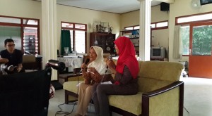 Hikmah di Panti Jompo - Rezky FIrmansyah